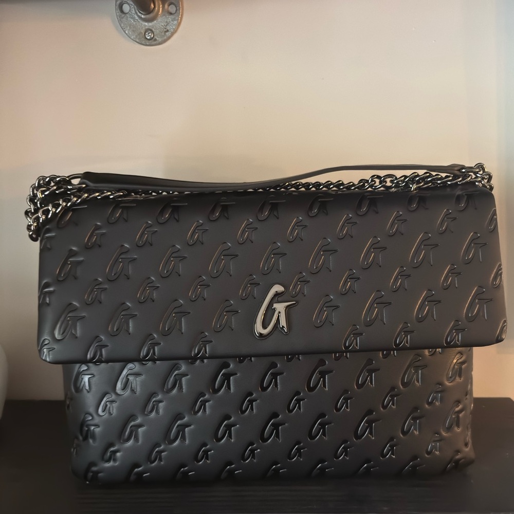 - Glamaholic Monogram Flap Bag XL